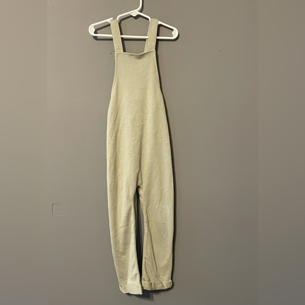 SUPER CUTE overalls! 4T